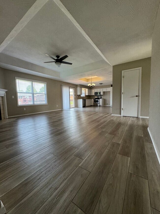 Building Photo - 4051 Condor Dr