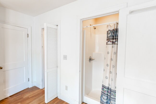 Building Photo - Charming 3BR South Portland Single-Family Home | Sunroom, Garage, Basement Storage & Spacious Yard