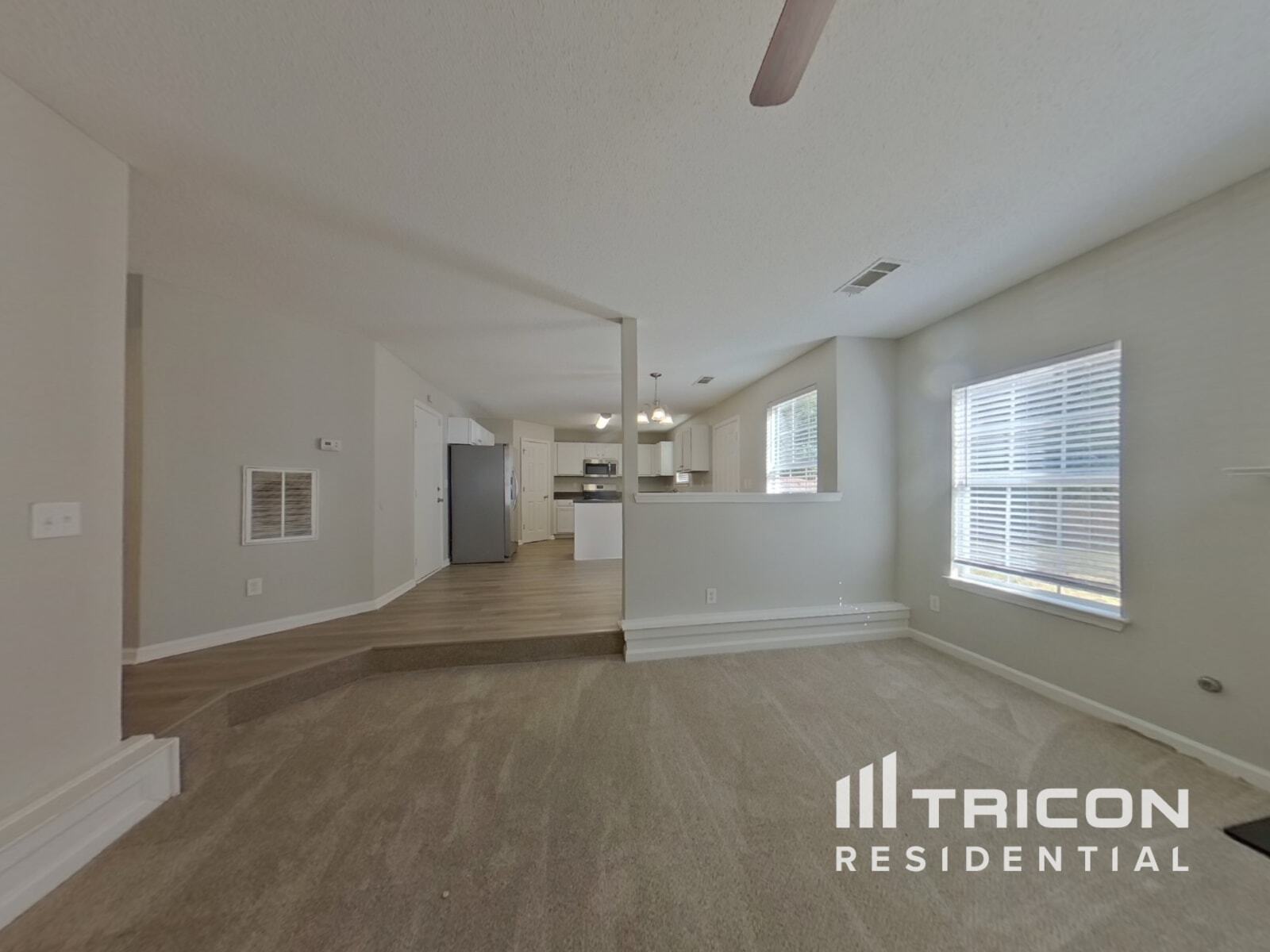 Building Photo - 2880 Chilhowee Dr