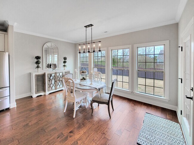 Building Photo - Gorgeous 3 Bedroom, 3 Bath Home Built in 2021- Madison, Alabama