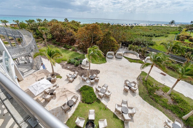 Building Photo - 3100 N Ocean Dr