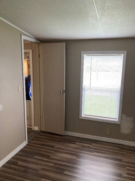 Building Photo - 20516 Spanish Ln