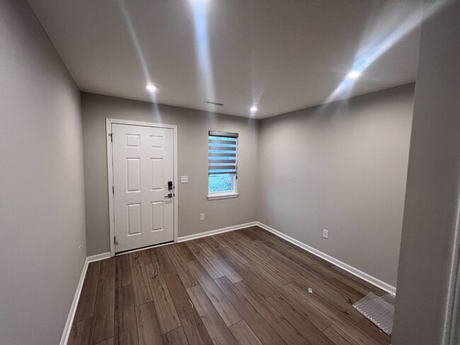 Building Photo - 1258 Slate Ct