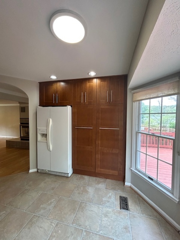 Building Photo - 7 Willwood Ct