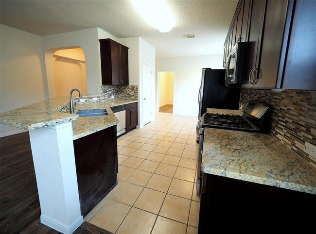 Building Photo - 6139 Galloway Ln
