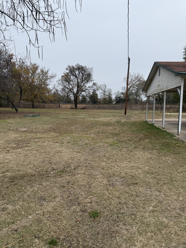 Building Photo - 182 Garrett Dr