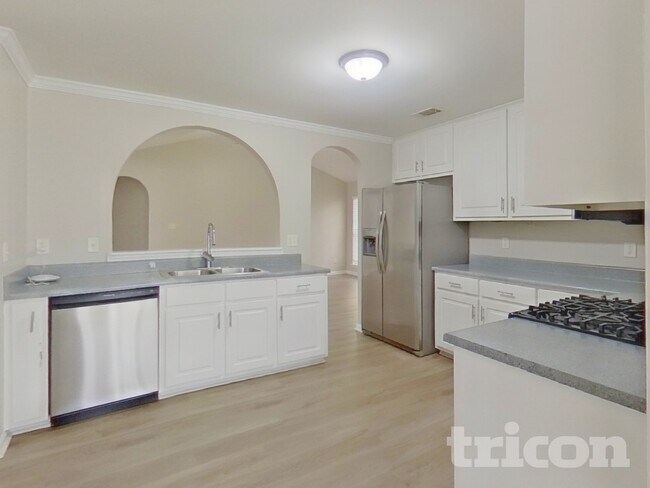 Building Photo - 708 Percevil Point