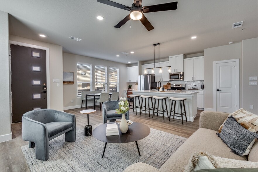 Building Photo - Townhomes at Sam Rayburn