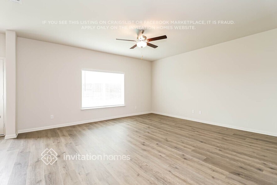 Building Photo - 10001 Pilot Pl