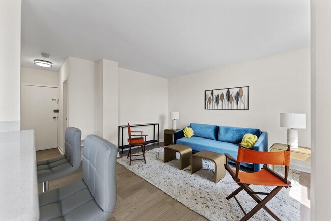 Building Photo - 1260 21st St NW