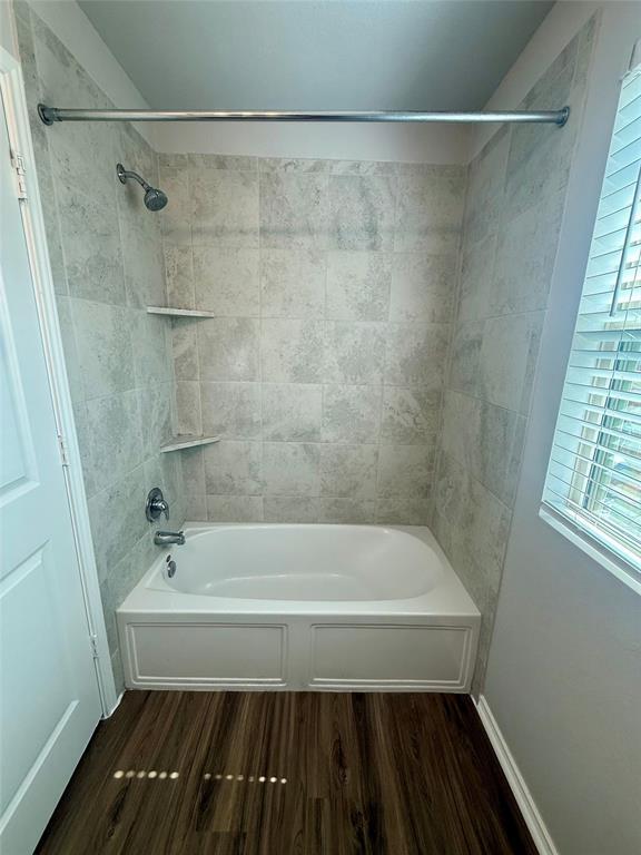 Building Photo - 660 Xanadu Dr