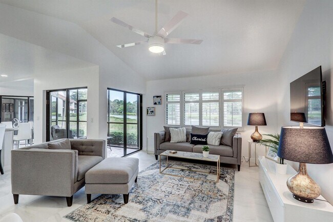 Building Photo - 6 Lexington Ln E