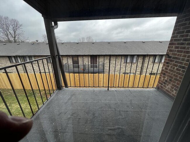 Building Photo - 2730 Humboldt Rd