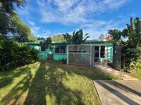 Building Photo - 1703 John Anderson Dr