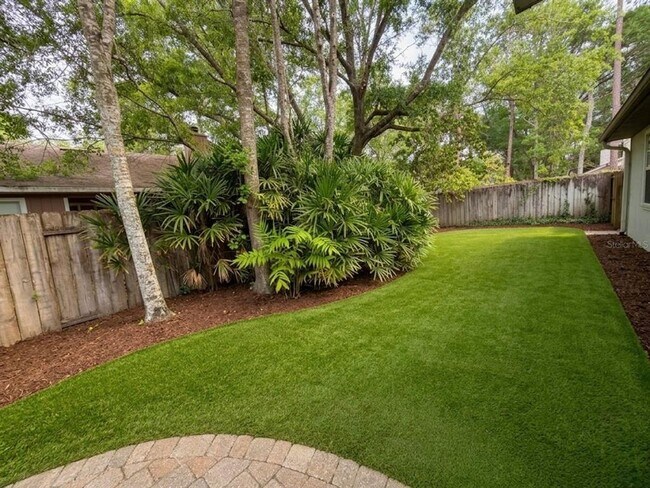 Building Photo - 4022 NW 34th Ter