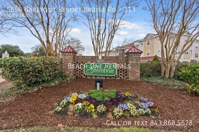 Building Photo - 5650 Barefoot Resort Bridge Rd