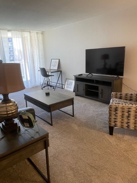 Building Photo - 4800 Hale Pkwy