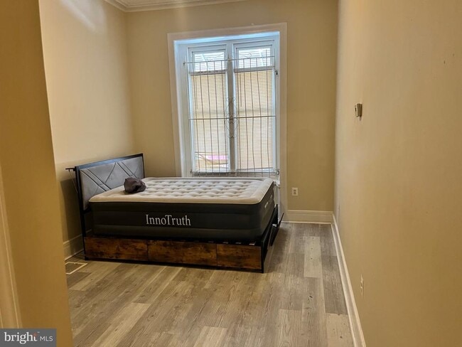 Building Photo - 1309 N 19th St