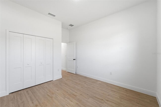 Building Photo - 2652 W Paragon Ln