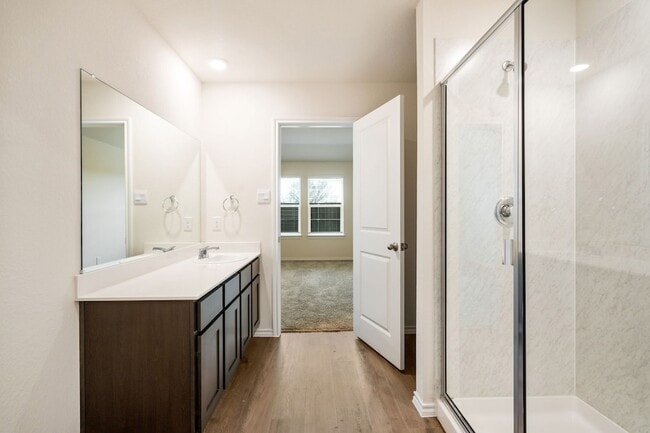 Building Photo - 1324 Stuarts Frst Dr