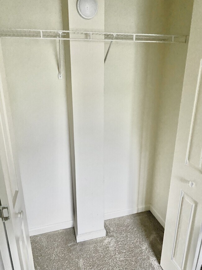 Building Photo - Mountain View Terrace Duplex