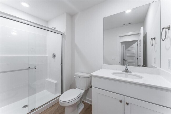 Building Photo - 4611 W Barhem Dr