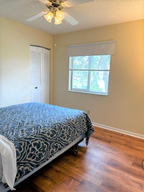 Building Photo - 441 Pine Glen Ln