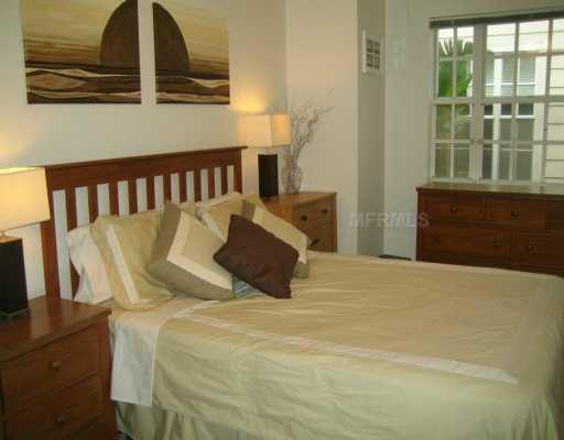 Building Photo - Mallory Square - South Tampa condo close t...