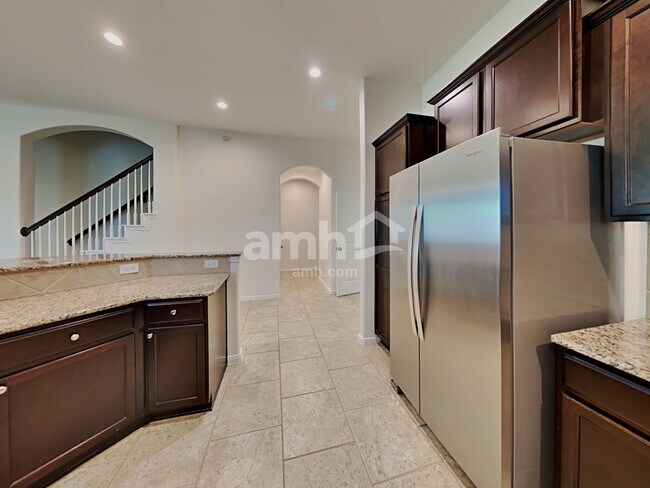 Building Photo - 21614 Champagne Dr E