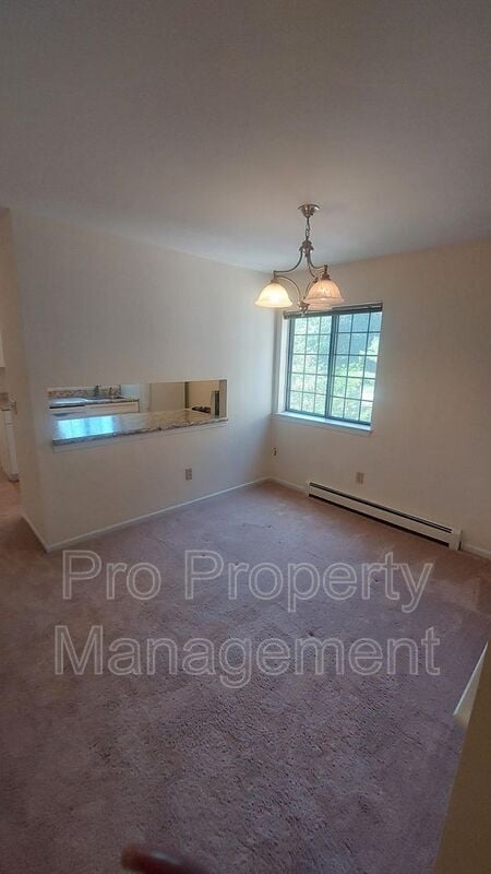 Building Photo - 28 Andover Ct