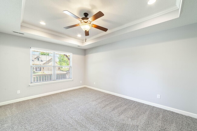 Building Photo - 7416 Rosedown Dr