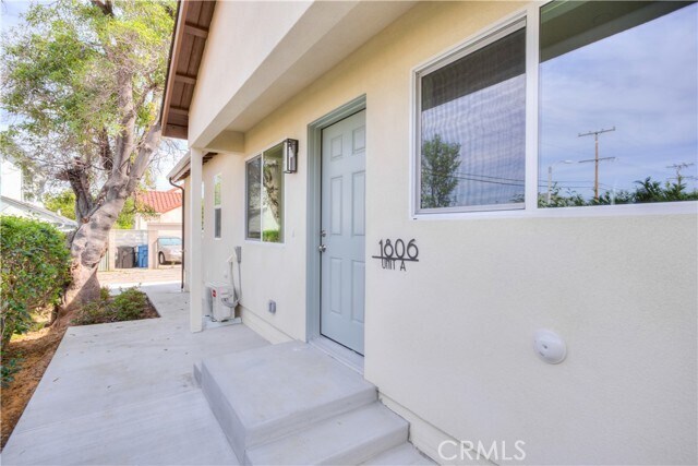 Building Photo - 1806 S 8th St