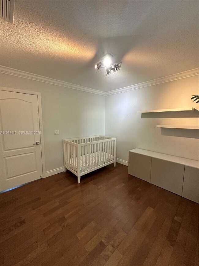 Building Photo - 9060 SW 215th Terrace