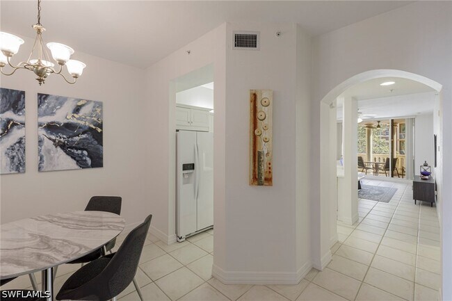 Building Photo - 410 Bayfront Pl