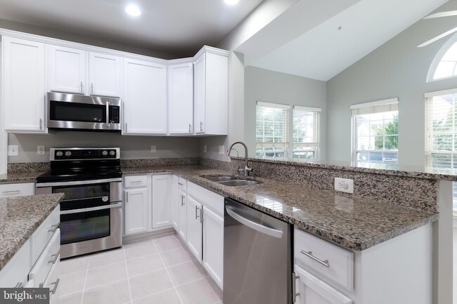 Building Photo - 7709 Killbarron Dr