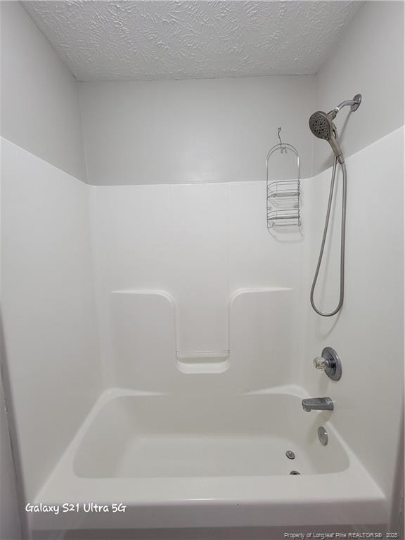 Building Photo - 409 Sparrow Dr