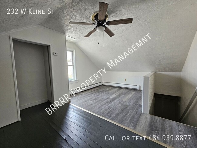 Building Photo - 232 W Kline Ave