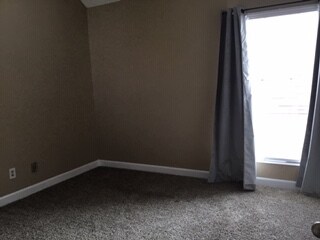 Building Photo - 3430 Parkmoor Village Dr