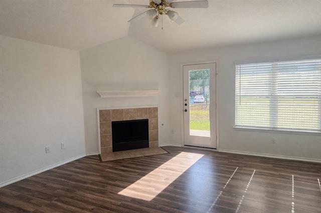 Building Photo - 5132 Persimmon Ct