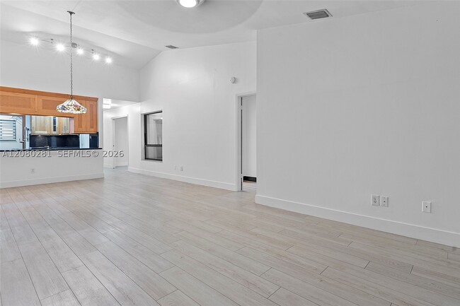 Building Photo - 13340 SW 90th Terrace