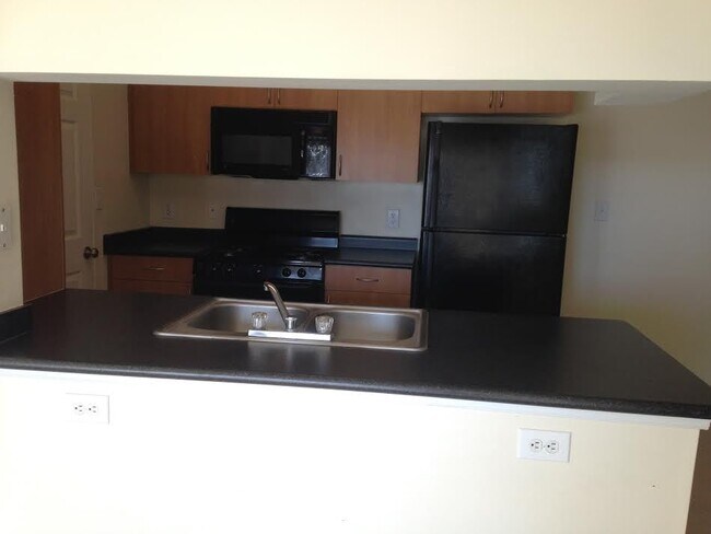 Building Photo - WELL MAINTAINED 2BR 2 BA CONDO IN ASHMORE @ GERMANTOWN