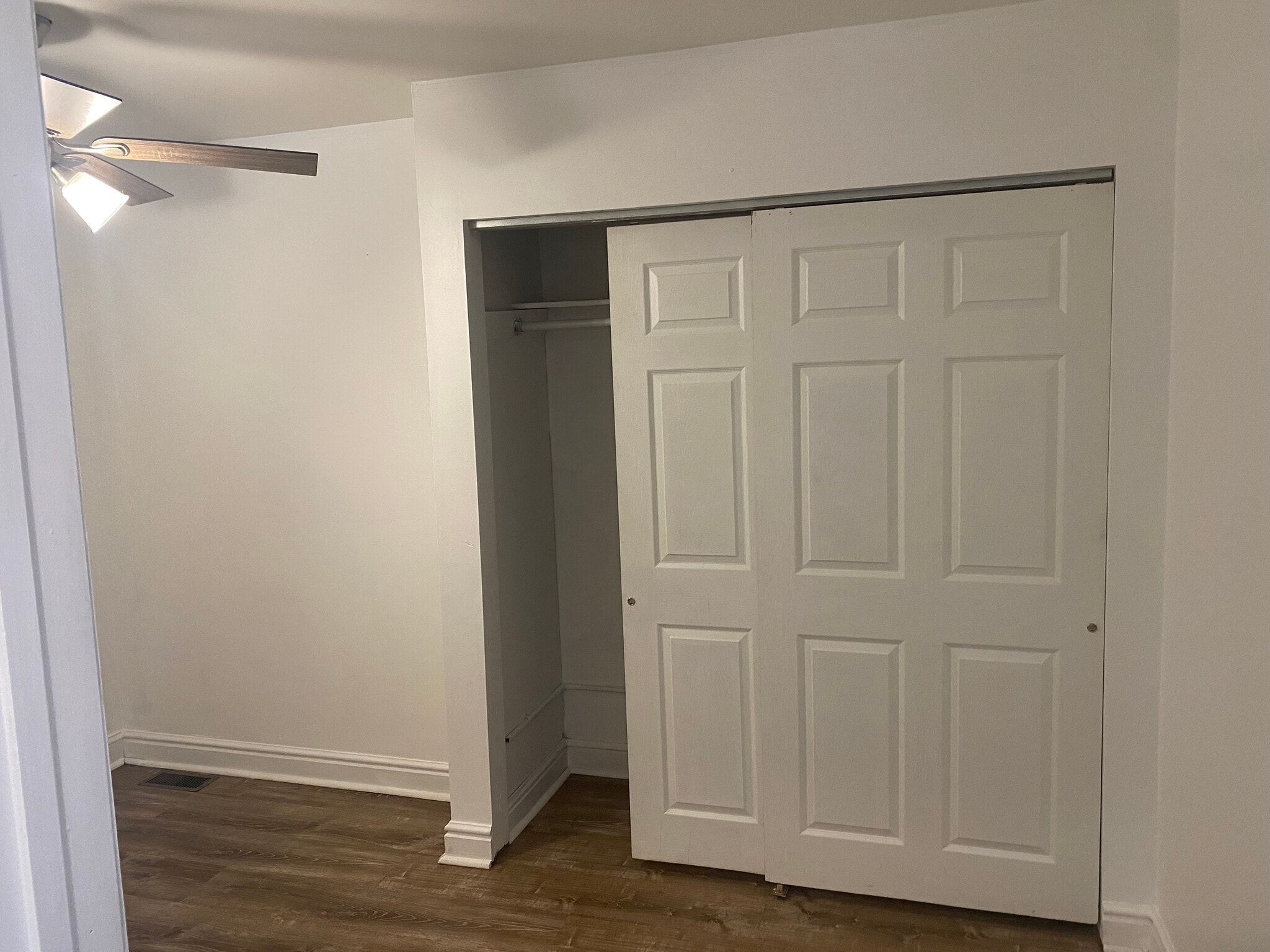 Building Photo - 81 S 11th St