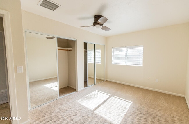 Building Photo - 1029 W Elna Rae St