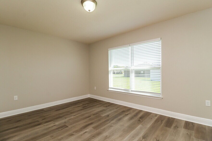 Building Photo - 509 Edith Dr