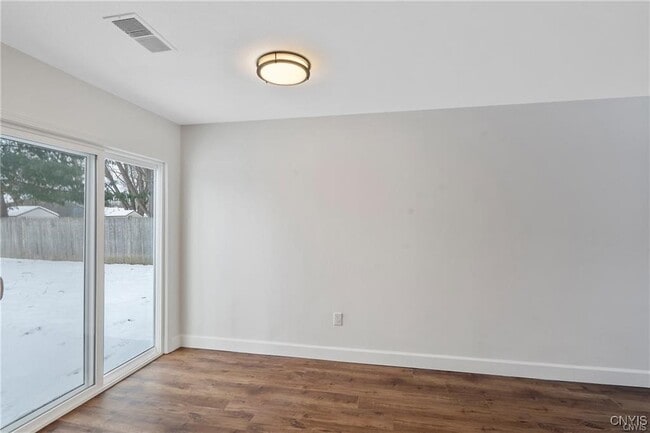 Building Photo - 7891 Areopagitica Ave