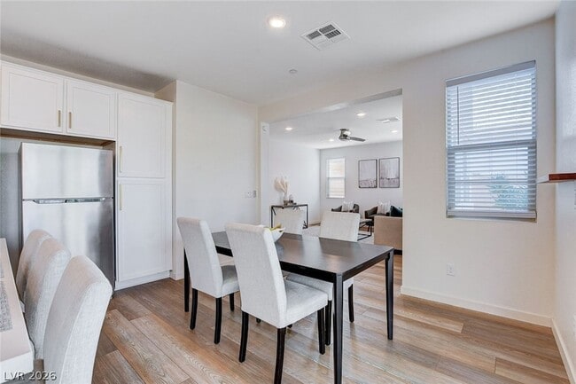 Building Photo - 2216 Elford Ct