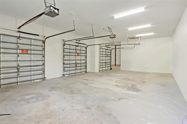 Building Photo - 8480 SW 98th St