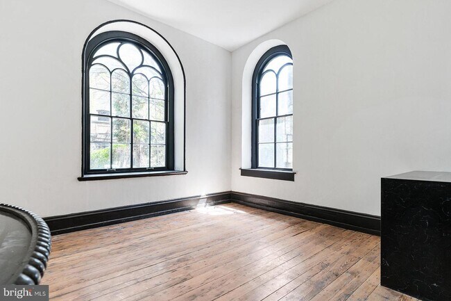 Building Photo - 1520 Green St