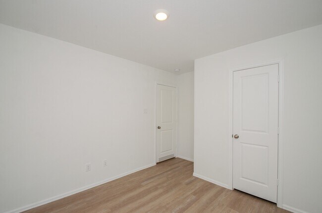 Building Photo - 4355 Palmetto Grv Ln
