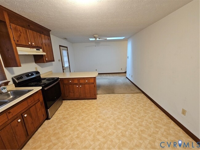 Building Photo - 7866 Wilton Rd